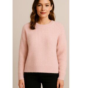 💗🧸 NWT ultra soft light pink mohair cropped sweater 🧸💗